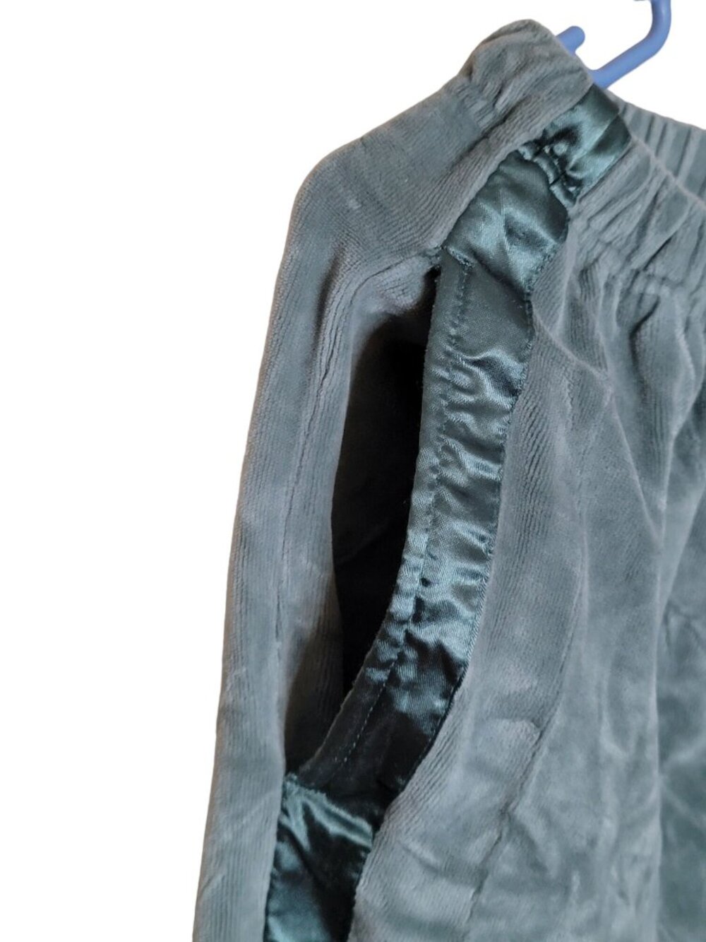 Vintage Maggie Starr Velour Pajama Set Medium Blue Satin Leaf Trim Loungewear - Picture 14 of 15